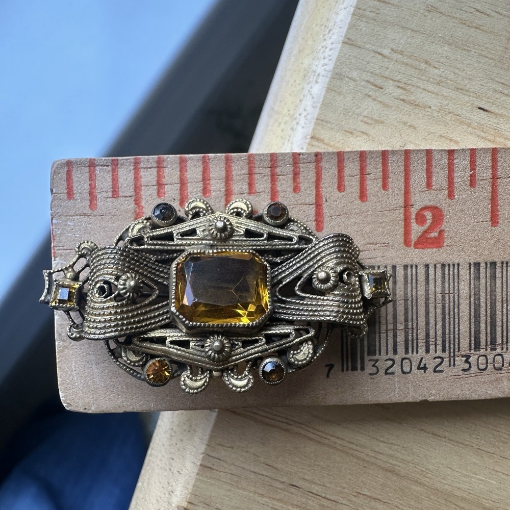 Vintage Art Deco Filigree Brooch 1.75 Inch Gold Gilt Metal Amber Glass Handmade - Picture 8 of 8